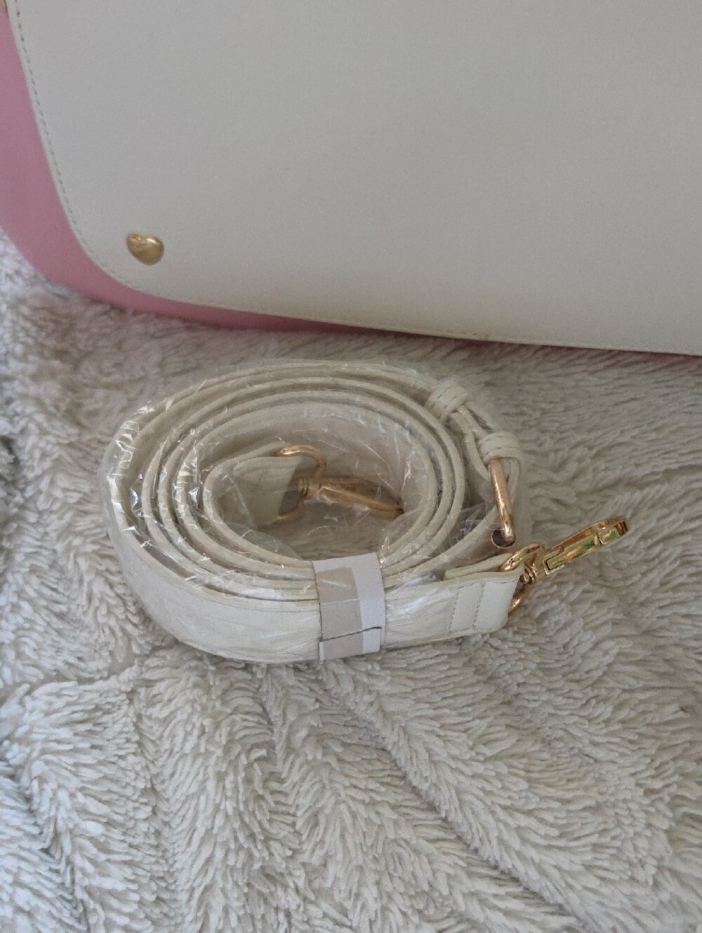 Pastel Bunny Accent Top-Handle Bag - Blue Pink White - Picture 4 of 4